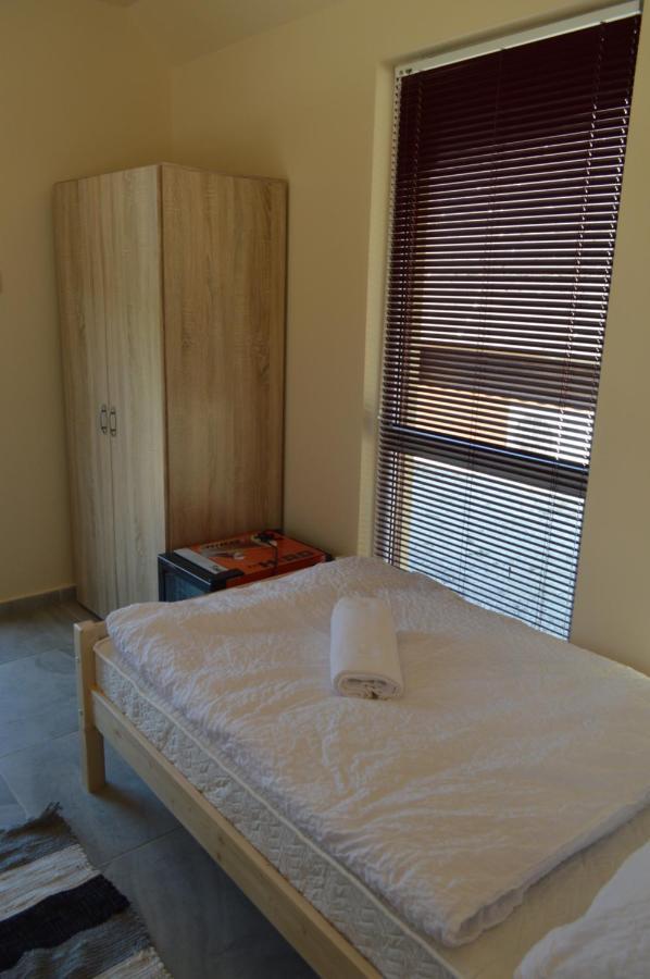 Intertranscoop Lake House Vamosszabadi Exterior foto